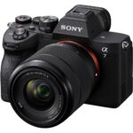 Câmera Sony a7 IV (ILCE-7M4M) Kit 28-70mm f/3.5-5.6 II